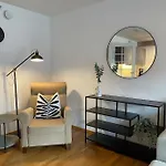 Autumn Offer!Modern Apartment In The City Centre