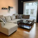 Autumn Offer!Modern Apartment In The City Centre