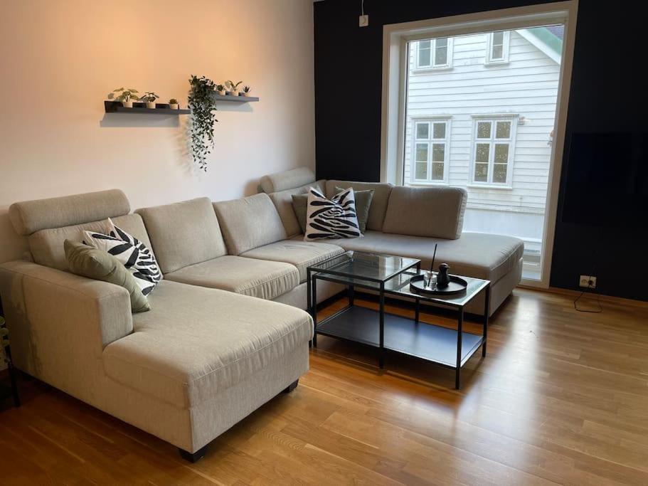 Autumn Offer!modern In The Centre Leilighet